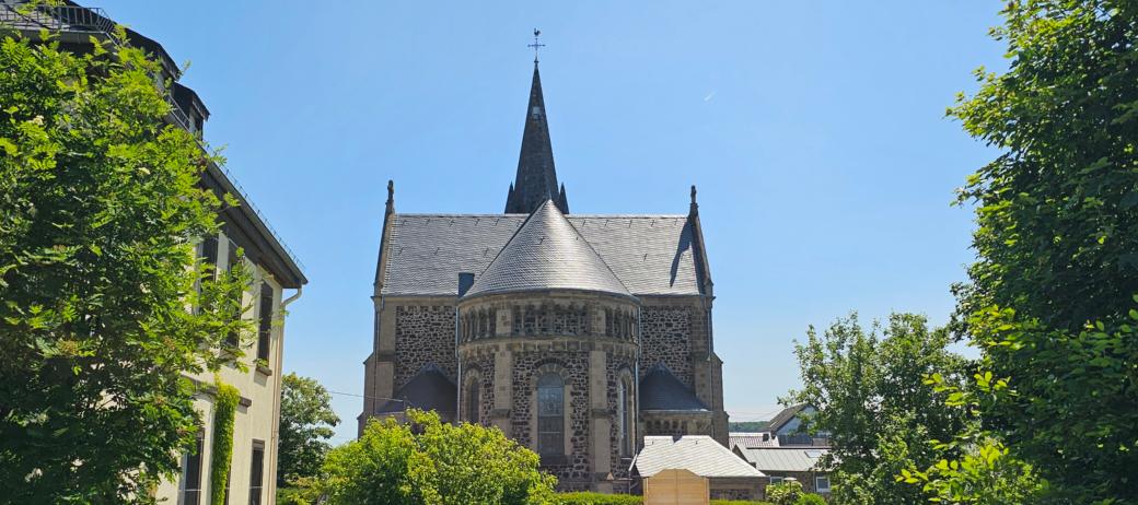 Kirche Miesenheim außen